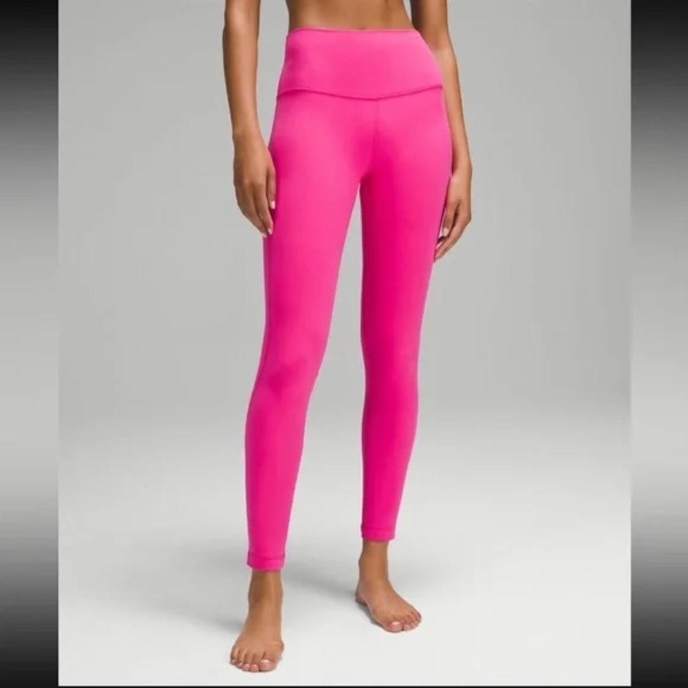 Lululemon Sonic Pink 28” Leggings